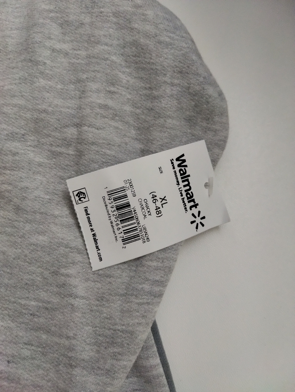 Chucky  Men's Graphic Crewneck Sweatshirt  Light Gray New Size XL - Picture 3 of 6